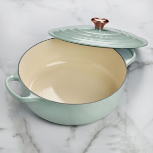 Le Creuset Signature 6.75-quart Round Wide Oven with Copper Knob - Enameled Cast Iron (Sea Salt)