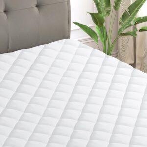 bdeus queen quilted fitted mattress pad, soft and breathable mattress protector with 180 gsm down alternative fillings, noiseless mattress cover with 6-18" deep pocket,women's gift idea.