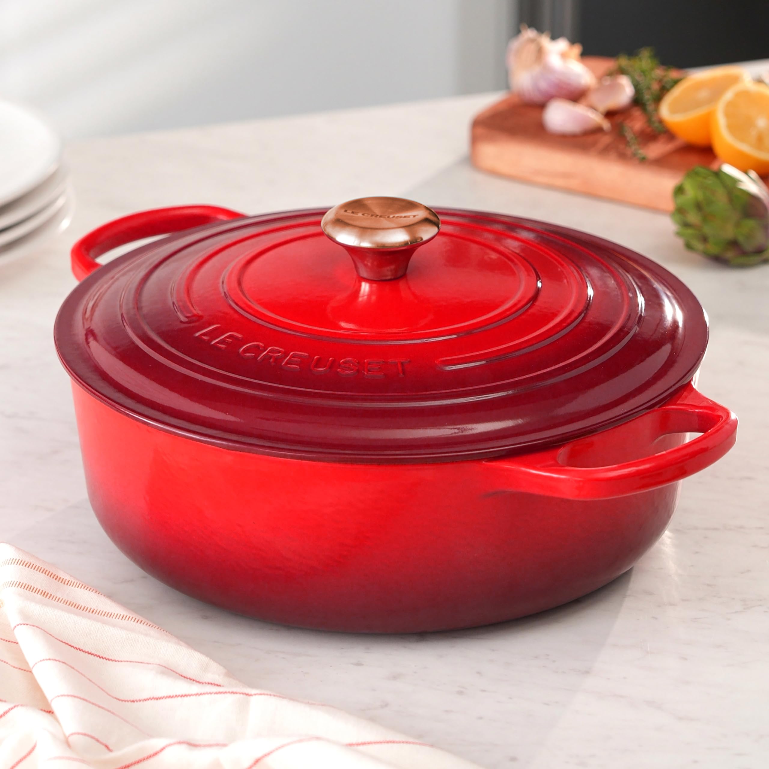 Le Creuset Signature 6.75-quart Round Wide Oven with Copper Knob - Enameled Cast Iron (Cerise)