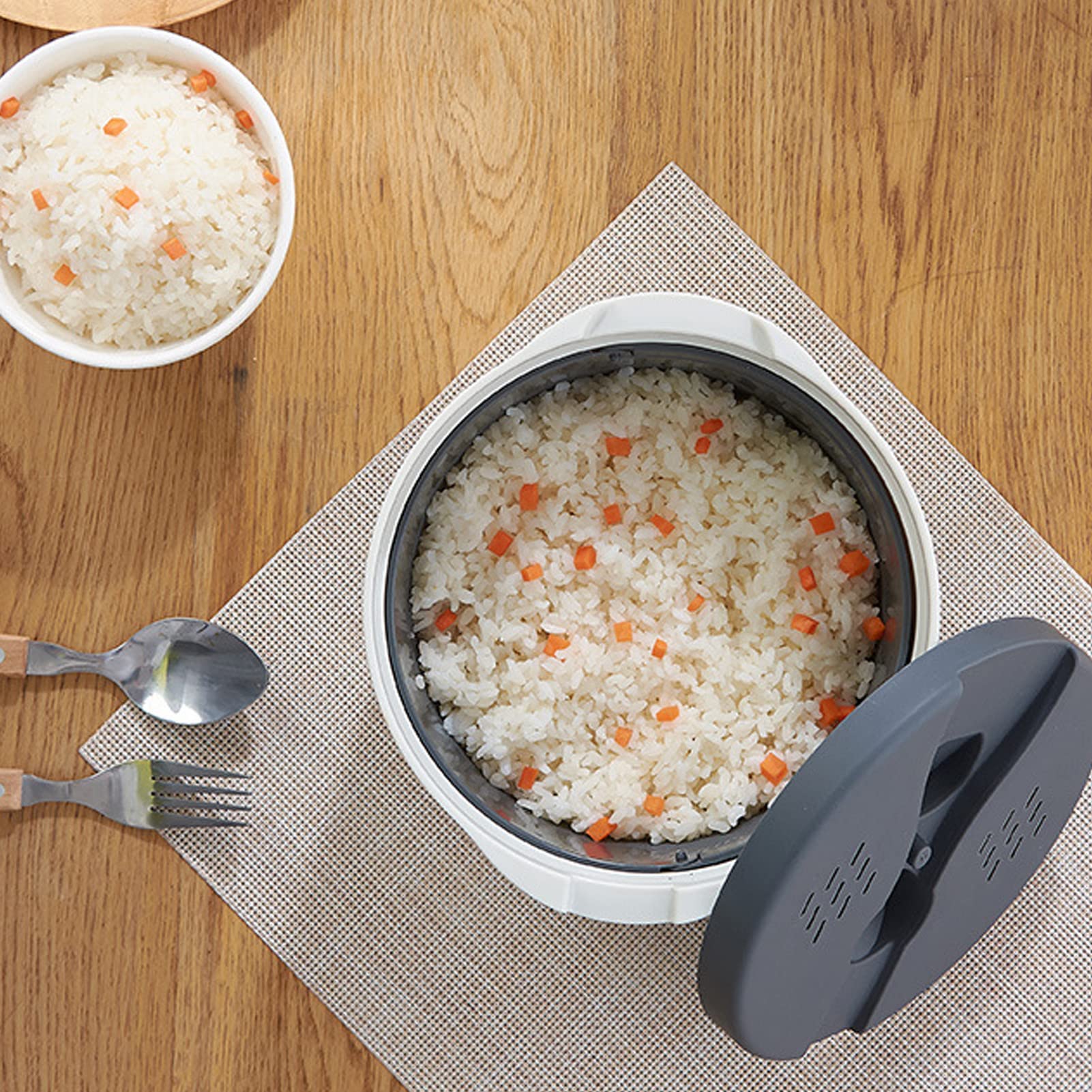 Microwave Rice Cooker Set, 2L Food Grade PP Material Rice Spoon Lid Strainer Steaming Pot Rice Cooker Set Kitchen Cookware Rice Maker for Home Meal Prep Cooker (Orange)