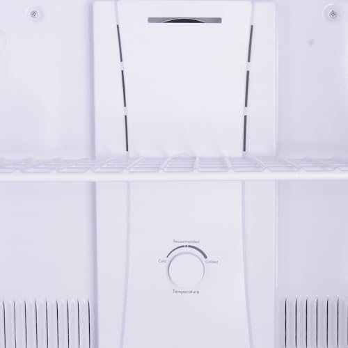 Kenmore 30 in. 18.1 cu. ft. Capacity Refrigerator/Freezer with Adjustable Glass Shelving, Humidity Control Crispers, Ice Maker, ENERGY STAR Certified, White