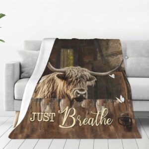 Highland Cow Blanket Highland Cattle Decor Throw Blanket Farmhouse Cow Blanket Gifts for Girls Boys Super Warm Soft Plush Lightweight Fleece Flannel Bedding Blanket for Kids Adults Men Women 50"X40"