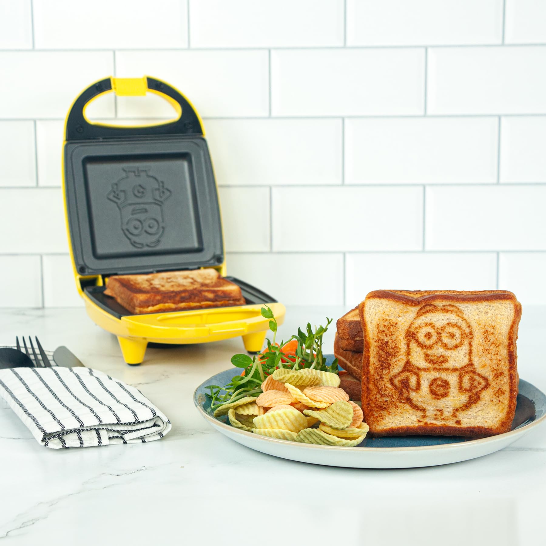 Uncanny Brands Minions Sandwich Maker - Small Kitchen Appliance