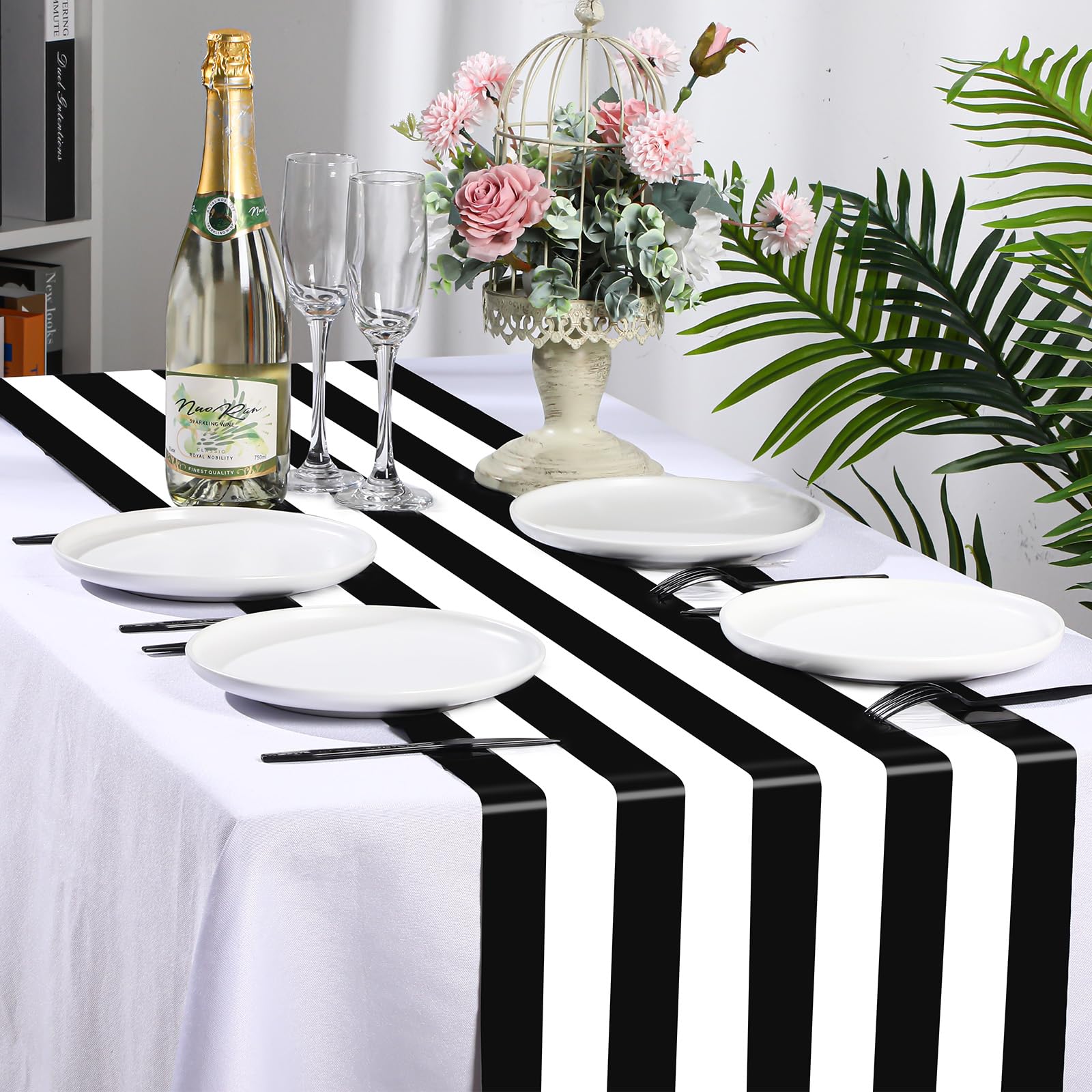 Peryiter 6 Pcs Black and White Table Runner Plastic Striped Table Runner Elegant Classic Disposable Table Decoration for Wedding Birthday Party Supplies Indoor Outdoor Dinner Banquet, 14 x 108''