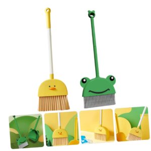 Yardenfun 2pcs Children's Broom Small Broom Kids Cleaning Broom Durable Cleaning Broom Cleaning Broom for Kids Household Cleaning Supply Small Cleaning Broom Cleaning Supplies Toy Student