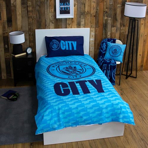 Character World Official Manchester City FC Single Duvet Cover Set, Crestcol Design | Blue Reversible 2 Sided Football Bedding Cover Official Merchandise Including Matching Pillow Case