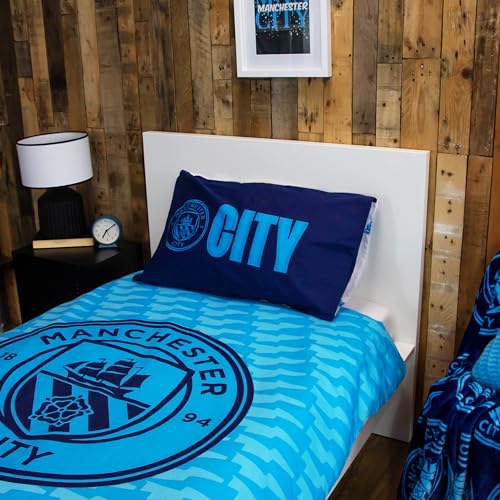 Character World Official Manchester City FC Single Duvet Cover Set, Crestcol Design | Blue Reversible 2 Sided Football Bedding Cover Official Merchandise Including Matching Pillow Case