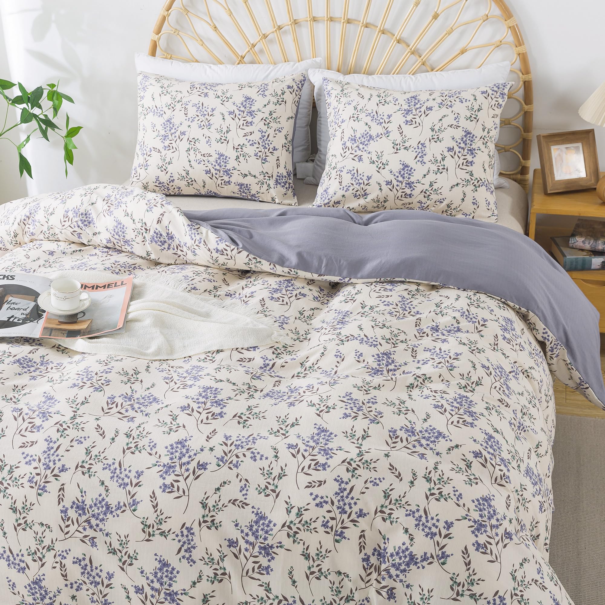 HoneiLife Floral Duvet Cover King - Thickened Microfiber Comforter Cover 3-PCS, Breathable Bedding Duvet Cover Sets, Wildflower Comforter Cover Sets, Fluffy Bedlinen Set- Purple Flowers