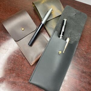 RUSTIC TOWN Leather Pen Case - Handmade Full-Grain Leather Pen Pencil Holder - Minimalist Pen Protective Sleeve Cover - Elegant & Practical Leather Pencil Pouch for Work & Office