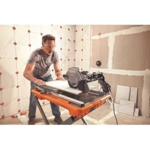 RIDGID 9 Amp 7 in. Blade Corded Wet Tile Saw with Stand