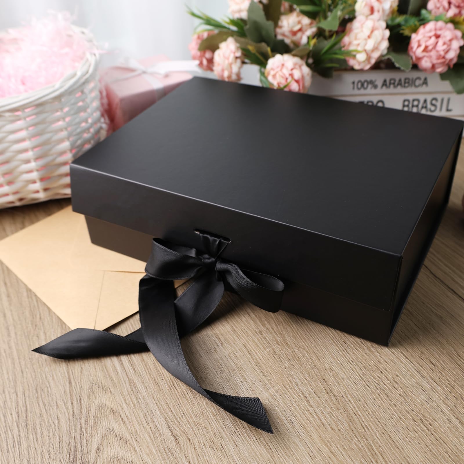 VGOODALL Black Gift Box,10.5 x 7.5 x 3.1 inches Gift boxes for Presents with Lids, Magnetic Closure Collapsible Groomsman Proposal Box with Ribbon Used for Halloween, Birthday, Anniversary Present