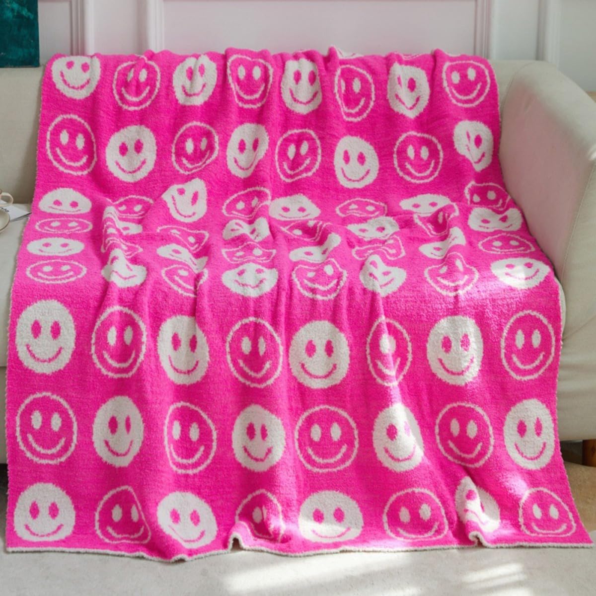 Happy Face Knitted Throw Blankets Reversible Soft Knit Blanket with Two-Toned Cute Pattern Bed Throws Fuzzy Kids Blanket Warm Cozy for Home Couch Sofa (Rosy)