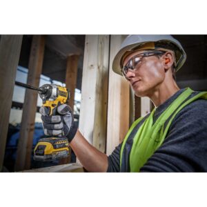 DEWALT 20V MAX ATOMIC Cordless Impact Drill Driver Kit, 1/4 Inch, Battery and Charger Included (DCF850E1)