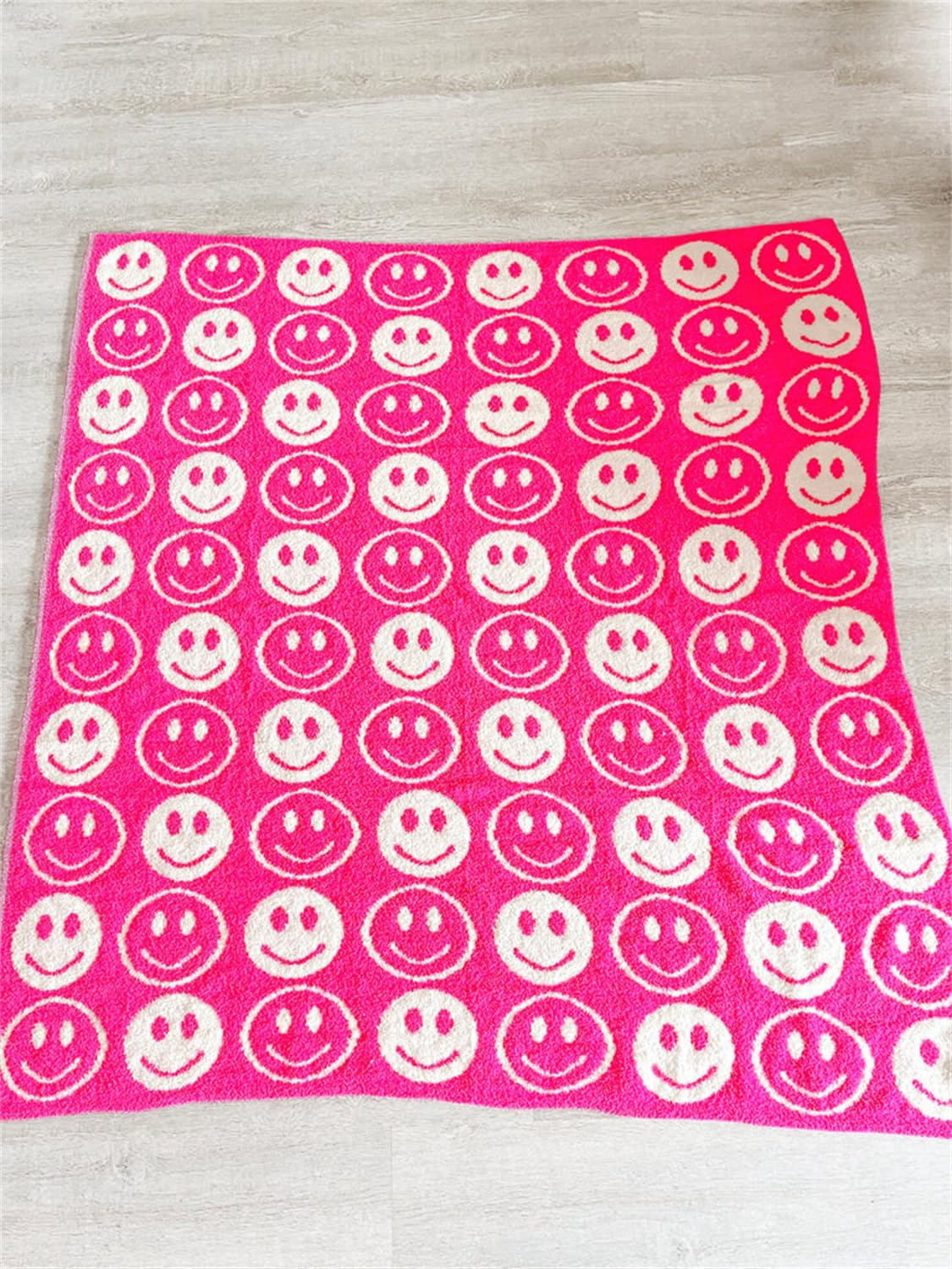 Happy Face Knitted Throw Blankets Reversible Soft Knit Blanket with Two-Toned Cute Pattern Bed Throws Fuzzy Kids Blanket Warm Cozy for Home Couch Sofa (Rosy)