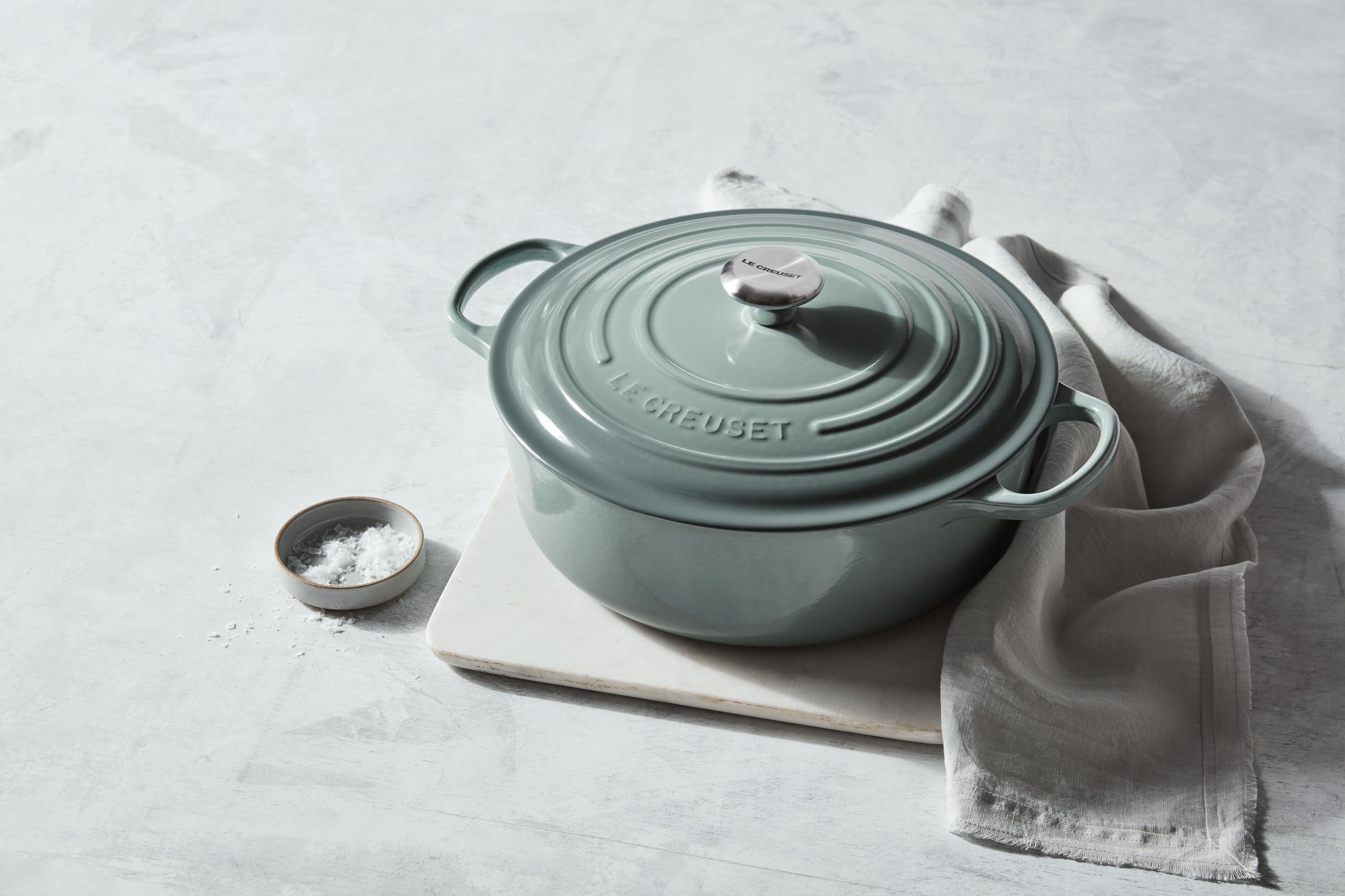 Le Creuset Enameled Cast Iron Signature Round Wide Dutch Oven, 6.75 qt., Caribbean