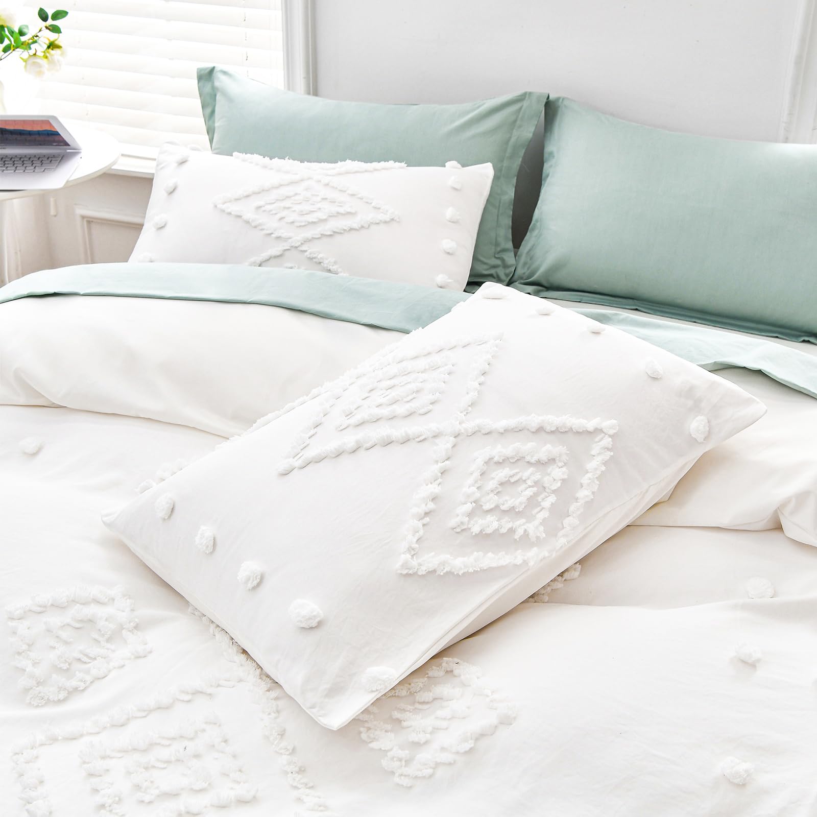 MEILA White Duvet Cover King Size, Soft and Lightweight Boho Duvet Covers Set Tufted for All Seasons, 3 Pieces Boho Embroidery Shabby Chic Bedding Set (White, King, 104’’ x 90’’)