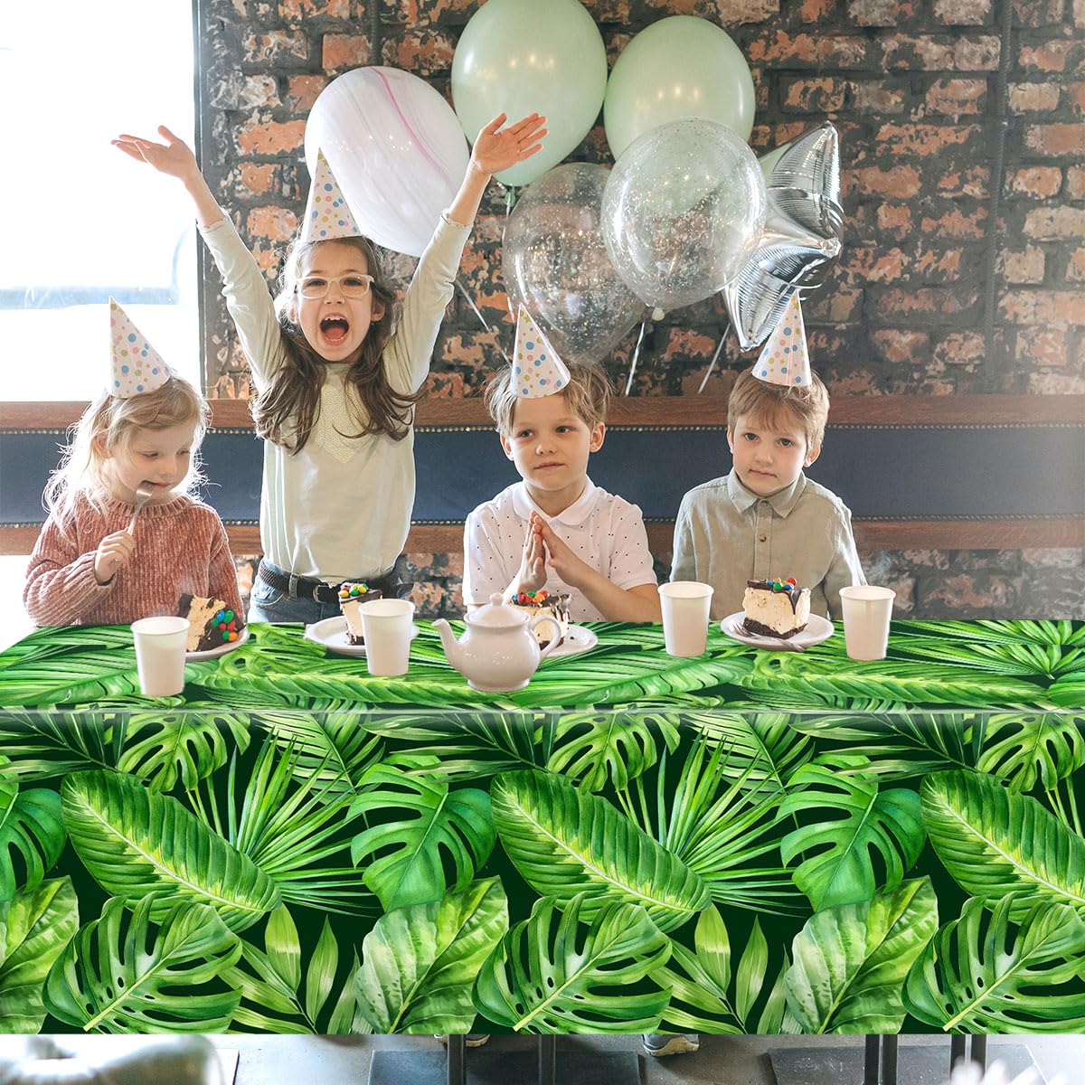 Jungle Safari Animal Theme Tablecloth,3Pcs Animal Print Table Covers Wild Leaf Tablecloths Jungle Rectangular Table Decorations for Animal Birthday Safari Theme Party Baby Shower Disposable Supplies