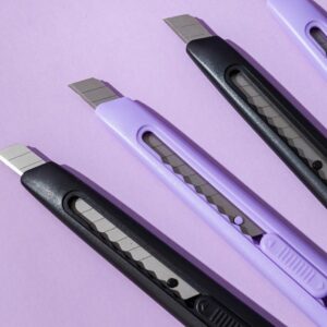 Utility Knife Box Cutter for Office or Home with Cute Kitty Figure on the Top (Purple)