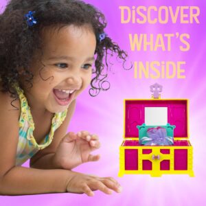 Expressions Surprise Treasure Chest - 1 Key & Lock Plastic Treasure Chest w/Assorted Fun Prizes for Kids, Mini Treasure Chest & Treasure Box Toys for Classroom