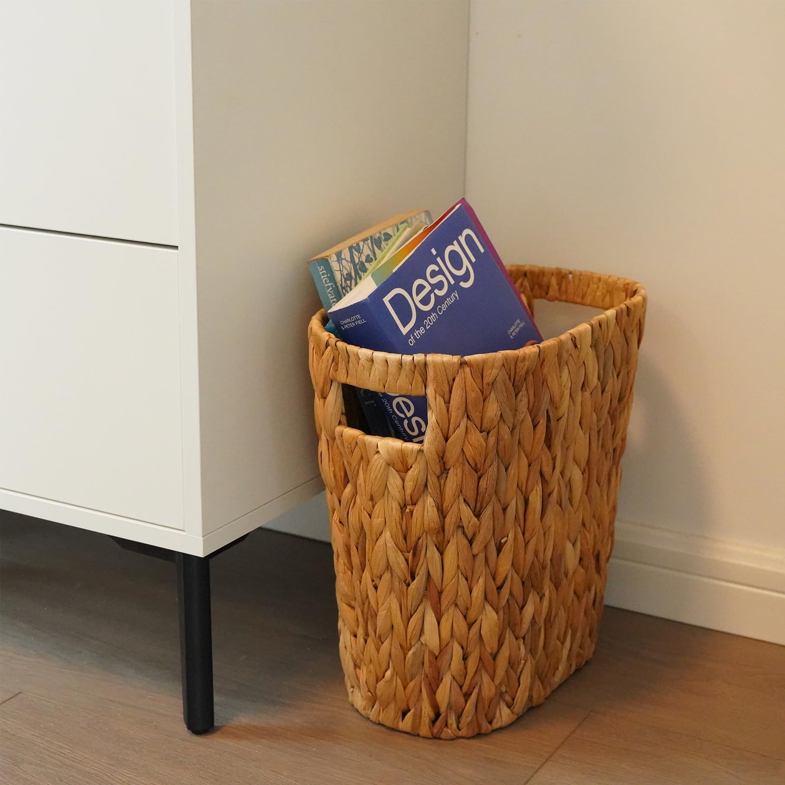 PINXIURY Bathroom Wicker Trash Can Wicker Waste Basket with Built-in Handles Water Hyacinth Hand Woven Garbage Can for Bedroom Office Kitchen 100% Handmade