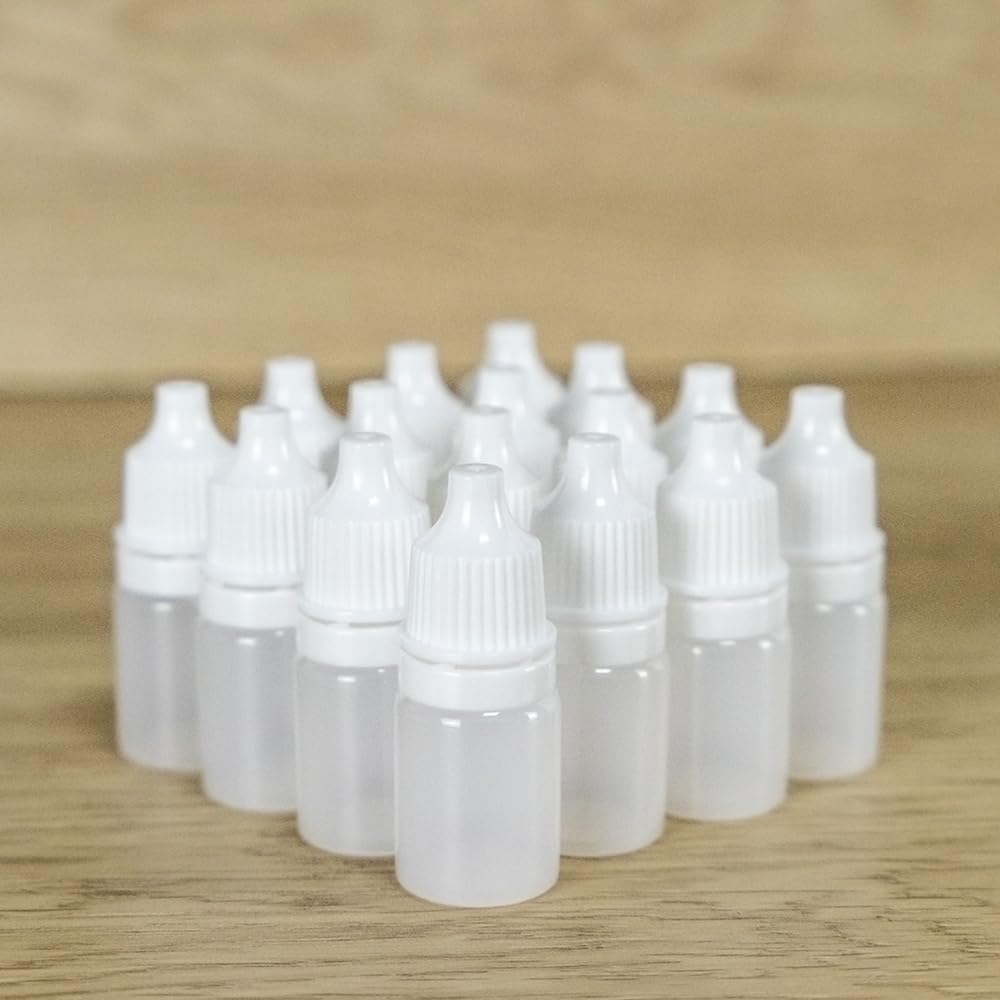 Jarvials Squeezable Dropper Bottles 20pcs 5ml Empty Plastic Squeezable Eye Liquid Dropper with Screw Cap