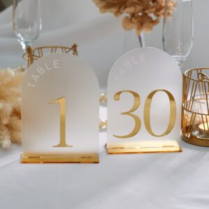 FIQSTER Frosted Arch Gold Table Numbers for Wedding Reception - Table numbers 1-30 - 5x7" Frosted Arch Acrylic Table Signs with Gold Mirror Numbers for Banquet, Party, Event, Anniversary (Table Numbers 1-30)