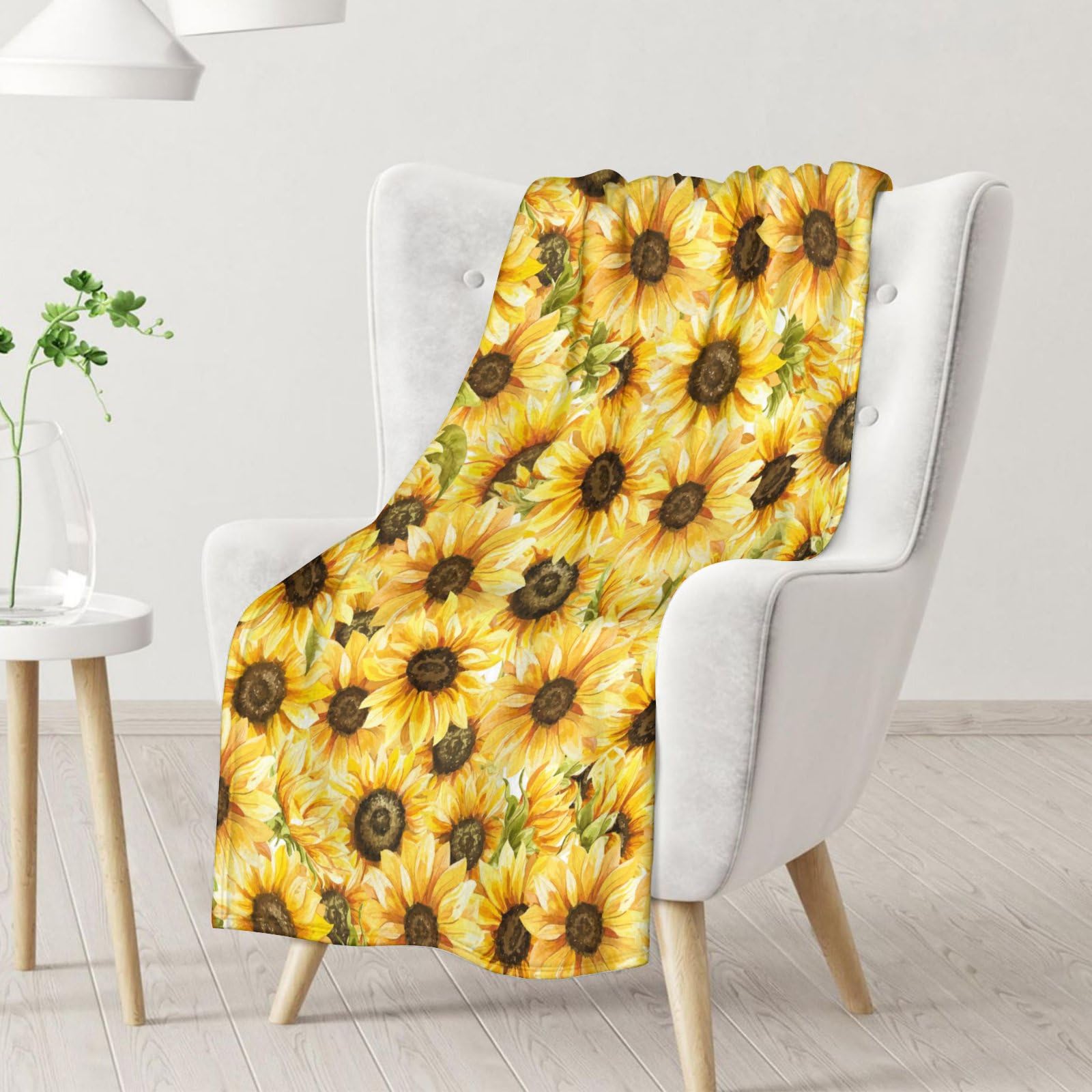 Sunflower Blanket Gift - 40 x 50 Inches Nice Sunflower Print Throw Blanket for Women & Girls - Yellow Soft Fuzzy Blankets for Bed, Couch & Travel