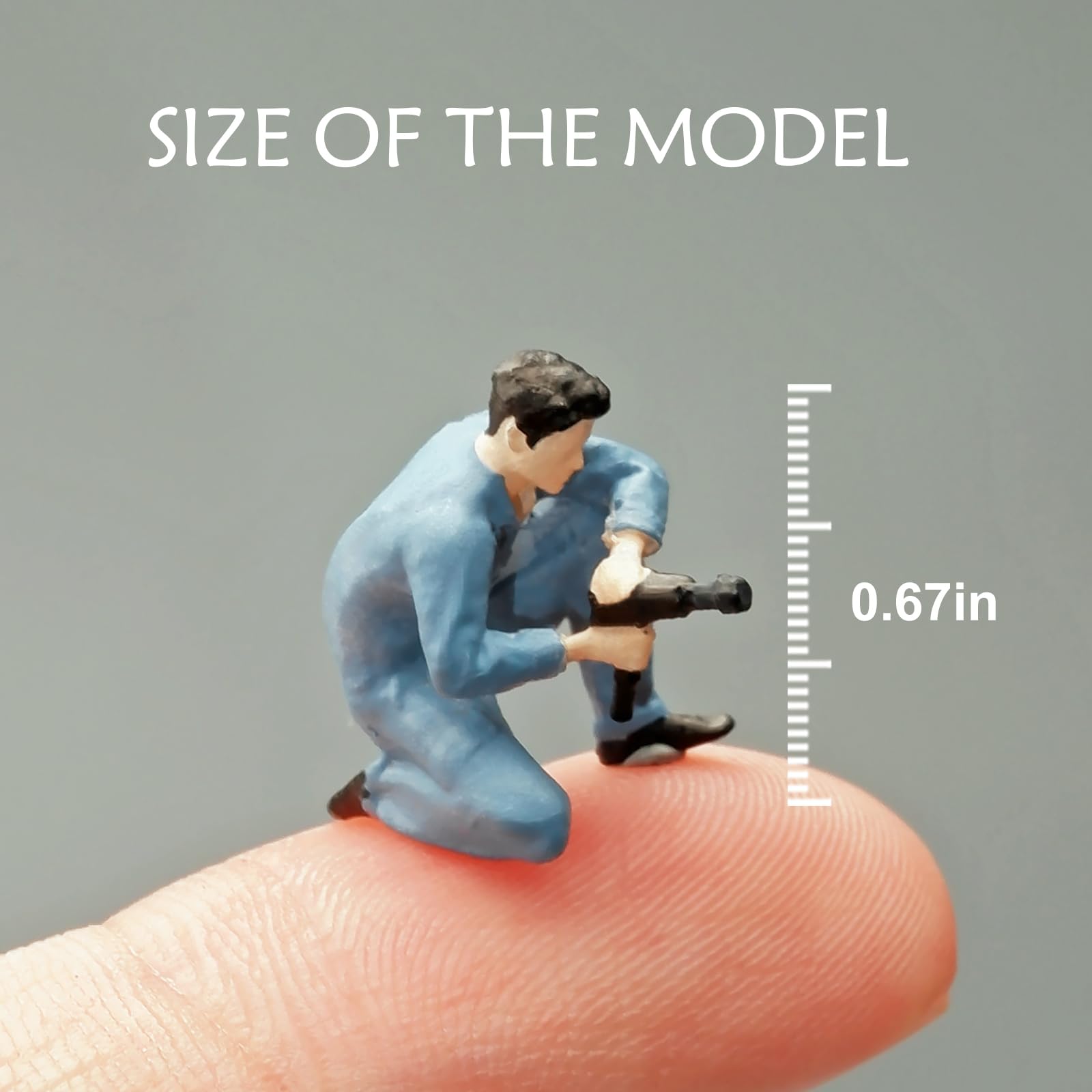 kivcmds Painted Figure 1:64 Scale Mini Model Trains Architectural Plastic People Figures Squatting Photography Man Figure Model,Suitable for Miniature Scenes(64260B)