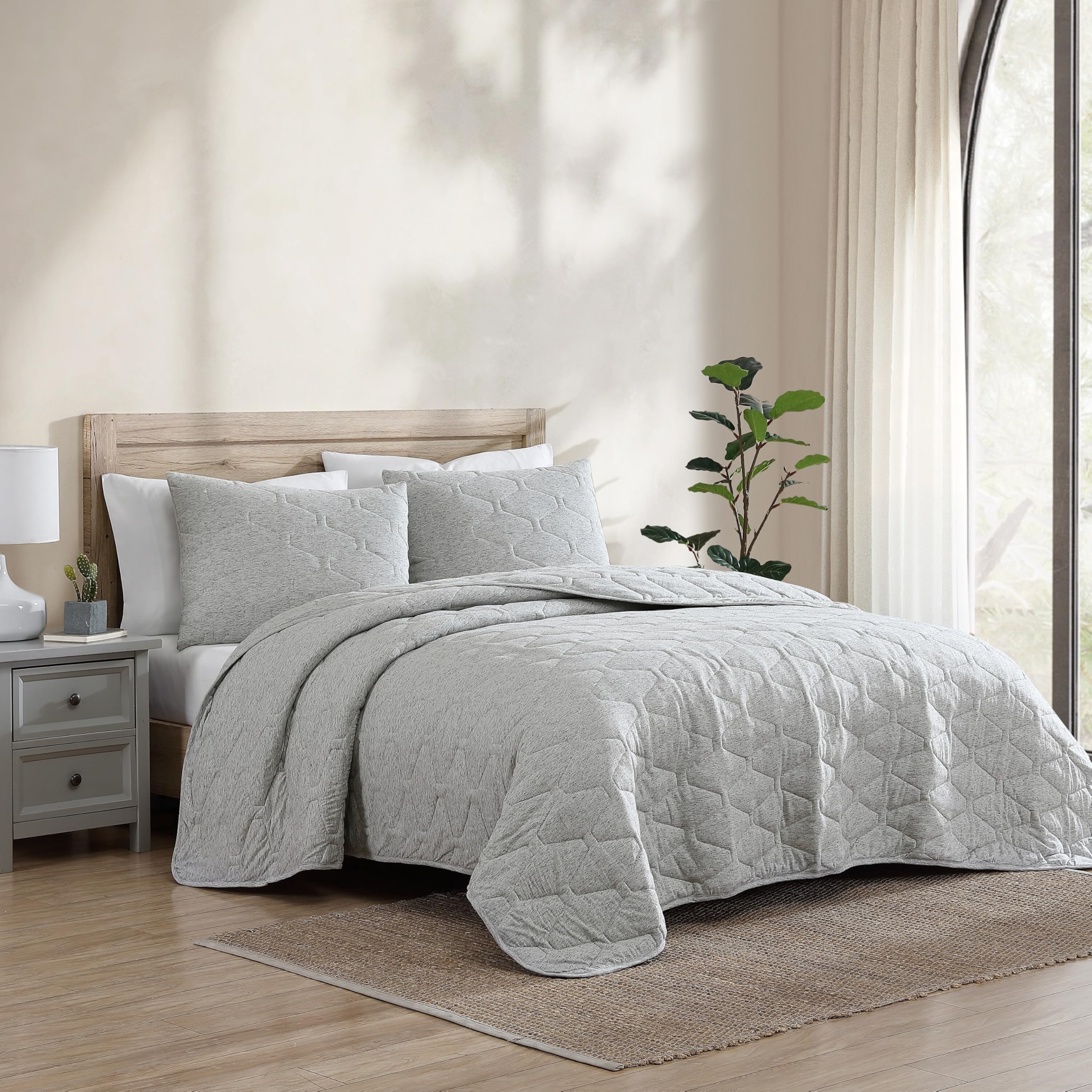 1888 Mills True Comfort Jersey 3pc Quilt Set, Ultra Soft, Wrinkle Resistant, Modern Design, Soft Knit Textured Design, Full/Queen - Moonlight