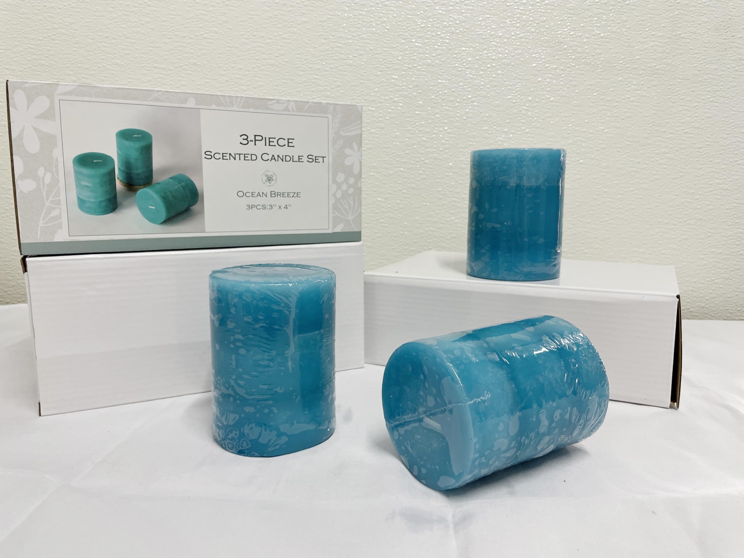 FLAVCHARM 3 Pack Green Candles (Slightly Deformed) - Ocean Breeze Scented Pillar Candles 3 x 4 Inch