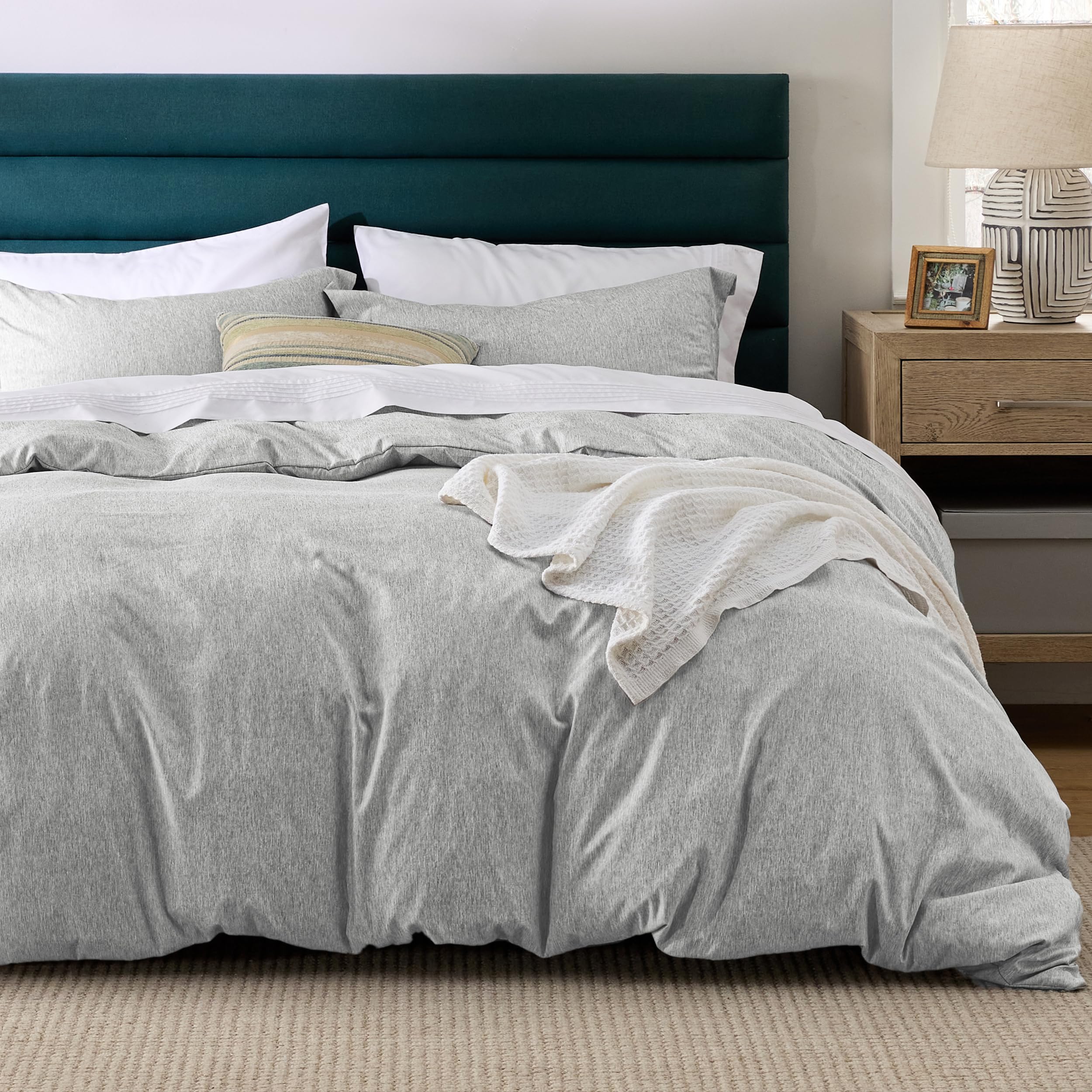 Bedsure Bundle of Ruched Sheet Set and Cationic Dyed Duvet Cover Set, Cal King Size