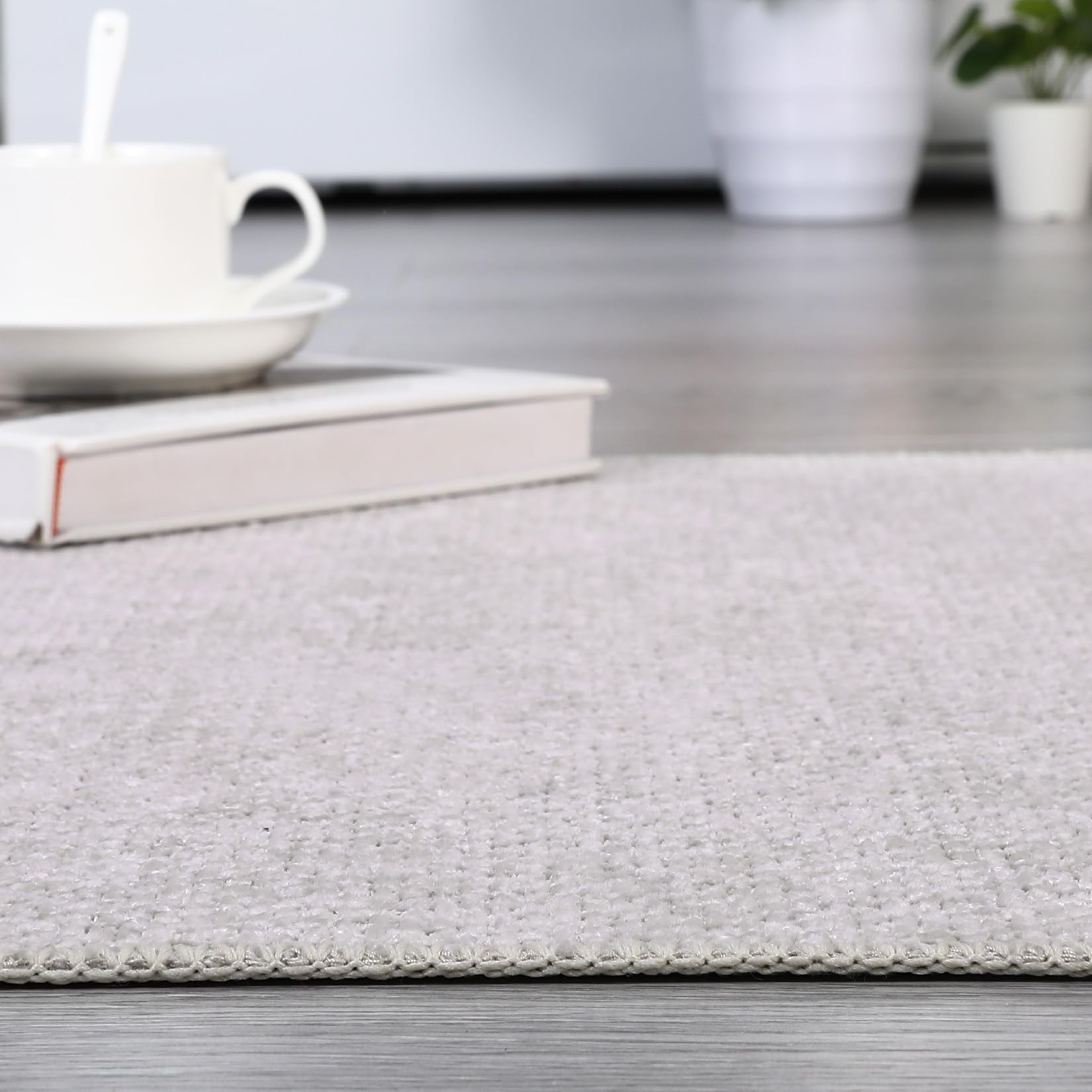 GAOMON Machine Washable Area Rug 5x7 Modern Solid Weaving Textured Area Rug for Living Room Bedroom Farmhouse Non-Slip Stain Resistant Accent Rug Carpet for Home Decor Floor Decoration, Cream