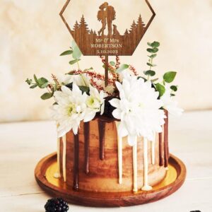 TiTaicor Mountain Wedding Cake Topper with dog,Hiking Couple cake topper with labrador,Backpacking Bride and Groom Cake Topper for Birthday Engagement Anniversary Wedding Shower Supplies.