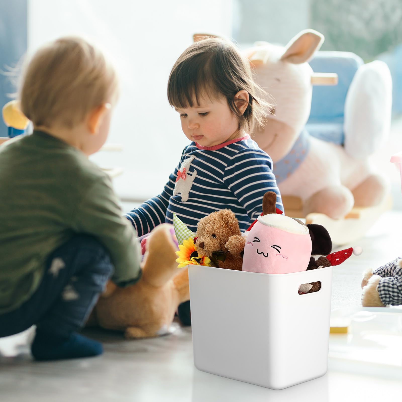 Honeydak 6 Pcs White Plastic Storage Bins with Lids 11.81" x 8.07" x 9.84" Plastic Storage Baskets Bins Boxes Stackable Containers with Lids for Organizing Organizer Bins for Shelves Drawer Playroom