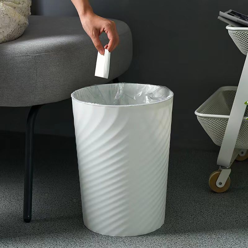 Trash Can, Small Trash Can, Plastic Trash Can, Wastebasket Recycling Bin, Round Garbage Can for Bathroom, Office, Bedroom, Kitchen 1.8 Gallon/8 L (Black)