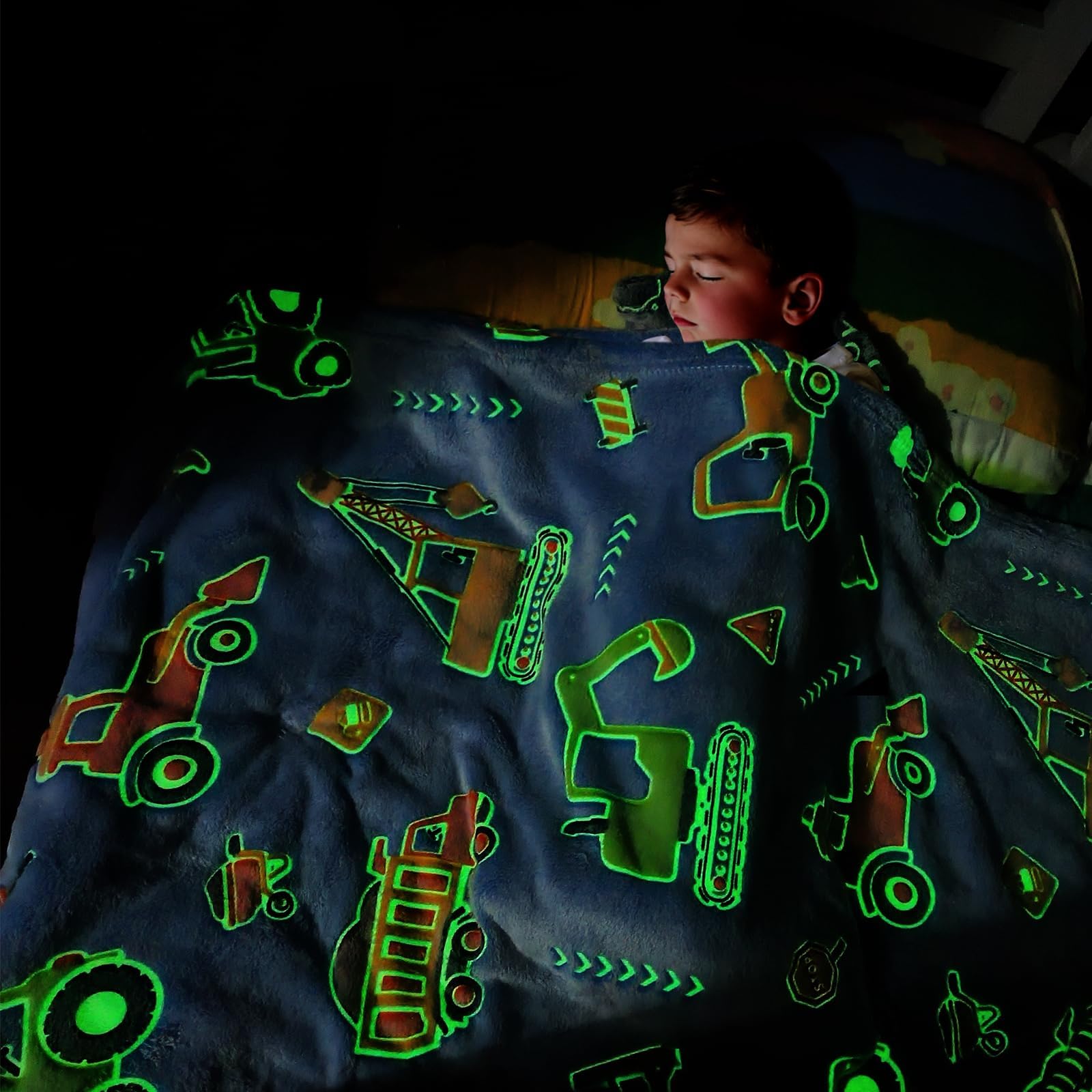 BKABRYHJJ Excavator Gifts for Kids Boys - Glow in The Dark Tractor Blankets, Excavator Construction Truck Throw Blanket for Toddler Boys Birthday Christmas Valentine's Day 50"×60"