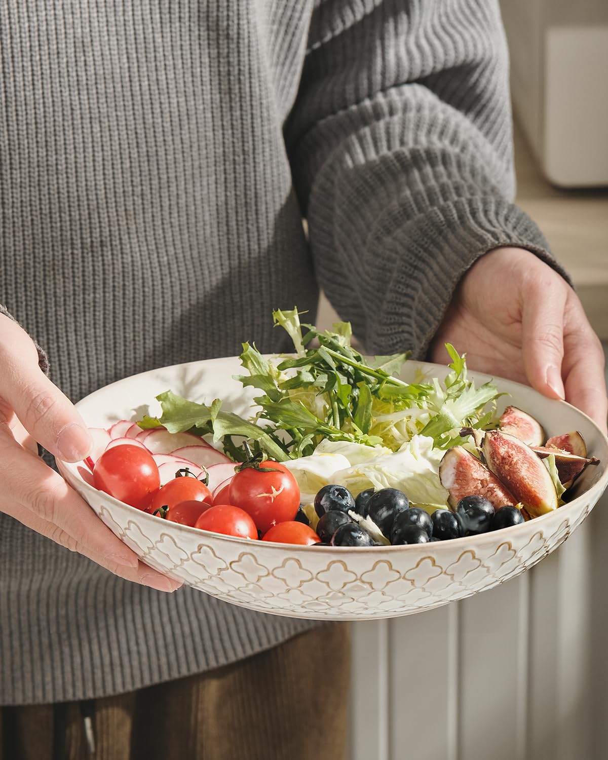 getstar Pasta Bowls, Large Salad Serving Bowls (9.2 inch/42 oz), Ceramic Bowl Plates Set of 4, Farmhouse Embossments, Microwave and Dishwasher Safe