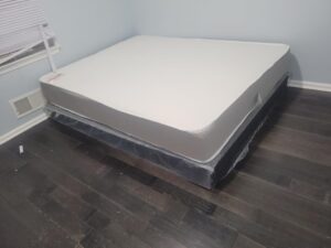 queen size bed familydiscountfurniture - mattress and base