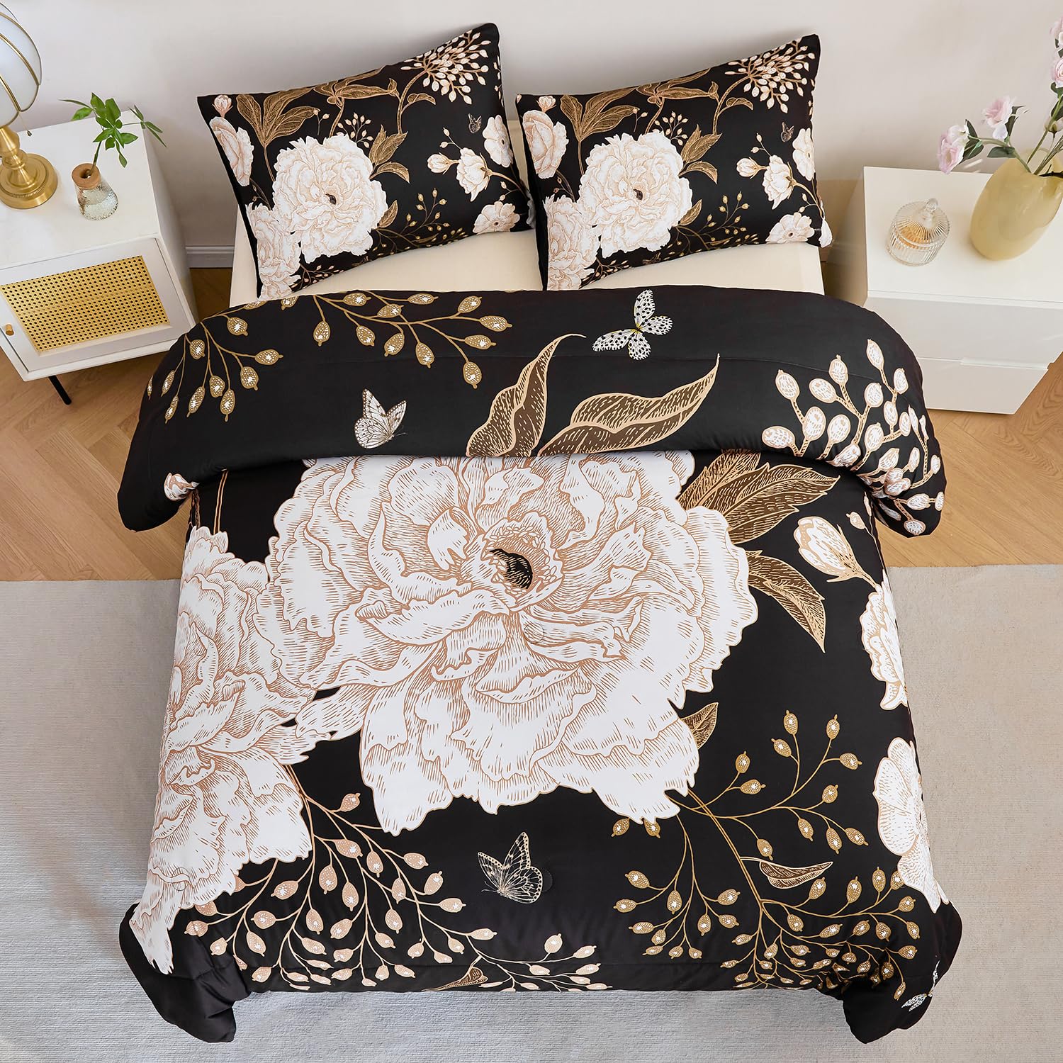 PERFEMET Floral Comforter Set King, White Botanical Flower and Gold Leaves Pattern Printed on Black Design, Soft Reversible Garden Style Butterfly Print Bedding Set for Men Women (Black, King)