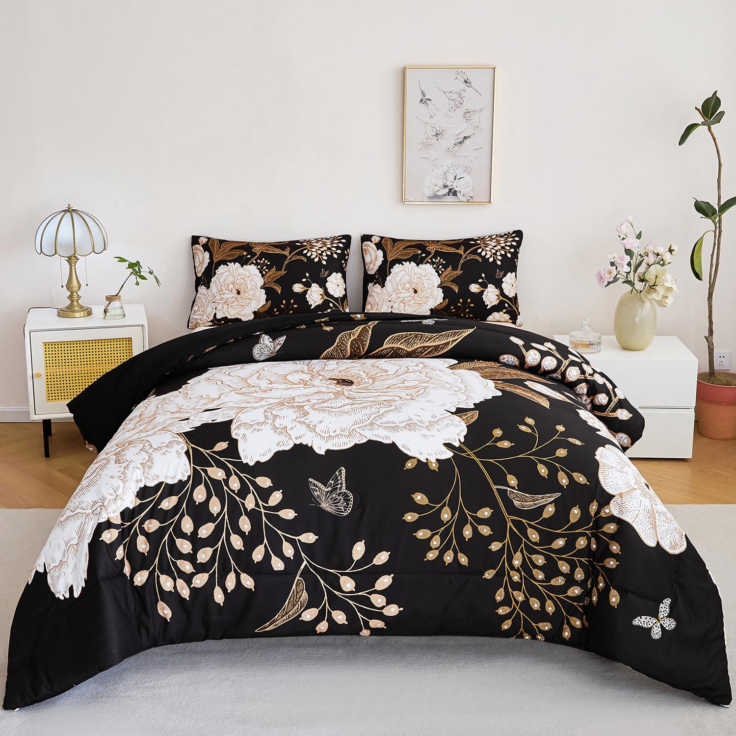 PERFEMET Floral Comforter Set King, White Botanical Flower and Gold Leaves Pattern Printed on Black Design, Soft Reversible Garden Style Butterfly Print Bedding Set for Men Women (Black, King)