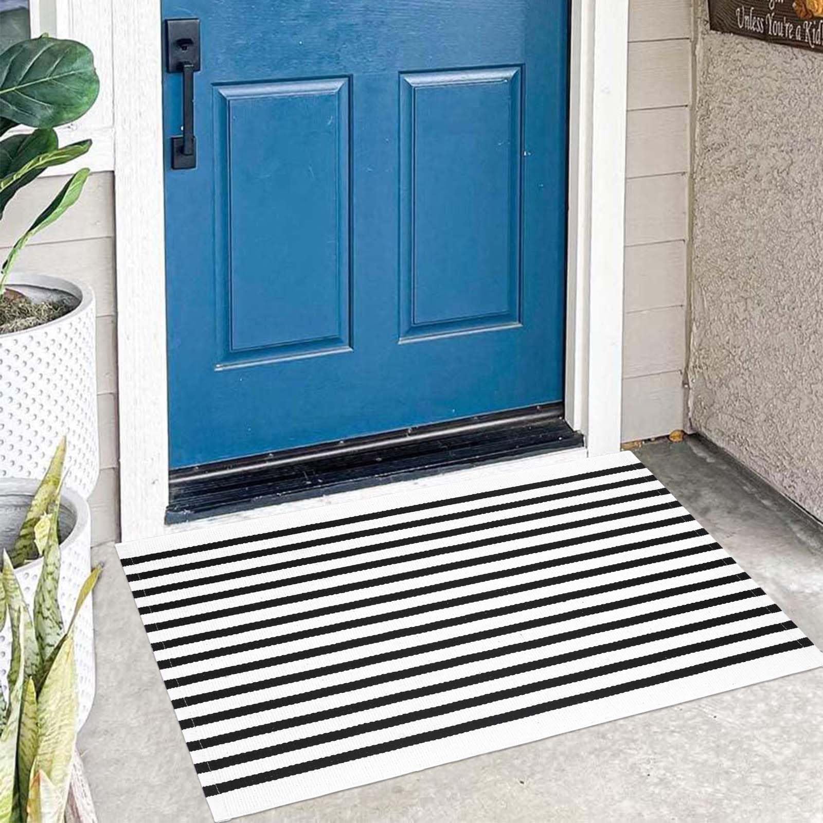 Layered Door Mat Black and White Striped Doormat 24'' x 35'' Front Porch Rug Machine Washable Indoor Outdoor Rug for Front Porch Hand-Woven Entryway Rug for Laundry/Bathroom/Bedroom