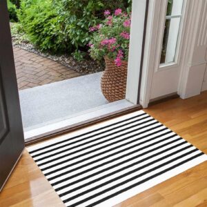 Layered Door Mat Black and White Striped Doormat 24'' x 35'' Front Porch Rug Machine Washable Indoor Outdoor Rug for Front Porch Hand-Woven Entryway Rug for Laundry/Bathroom/Bedroom