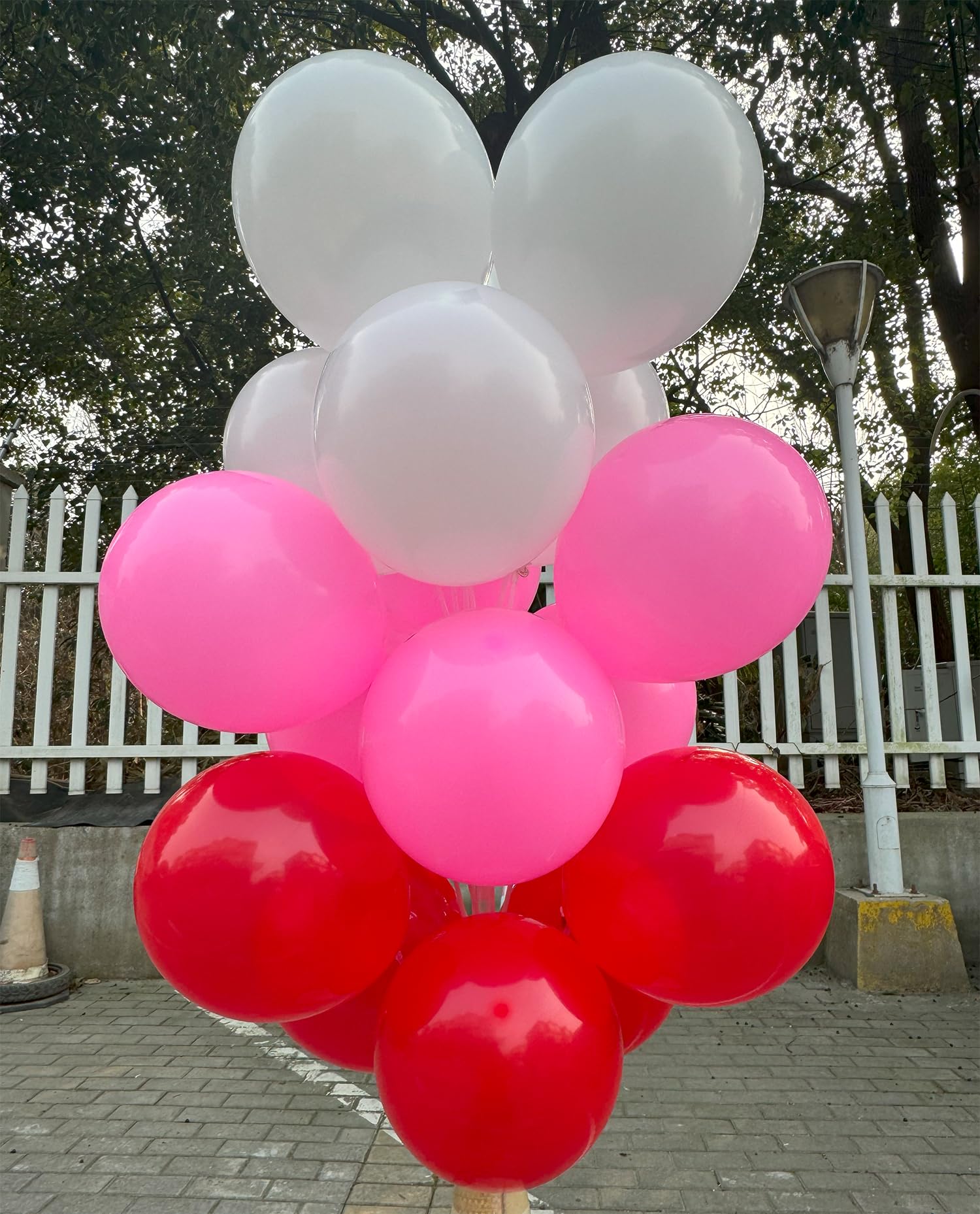 JODIDI 60 Pcs 12 Inch Latex Balloons in Red, Pink and White, Perfect for Valentine's Day, Christmas, Girl's Birthday, Graduation, Wedding and Baby Shower Party Balloons Decorations