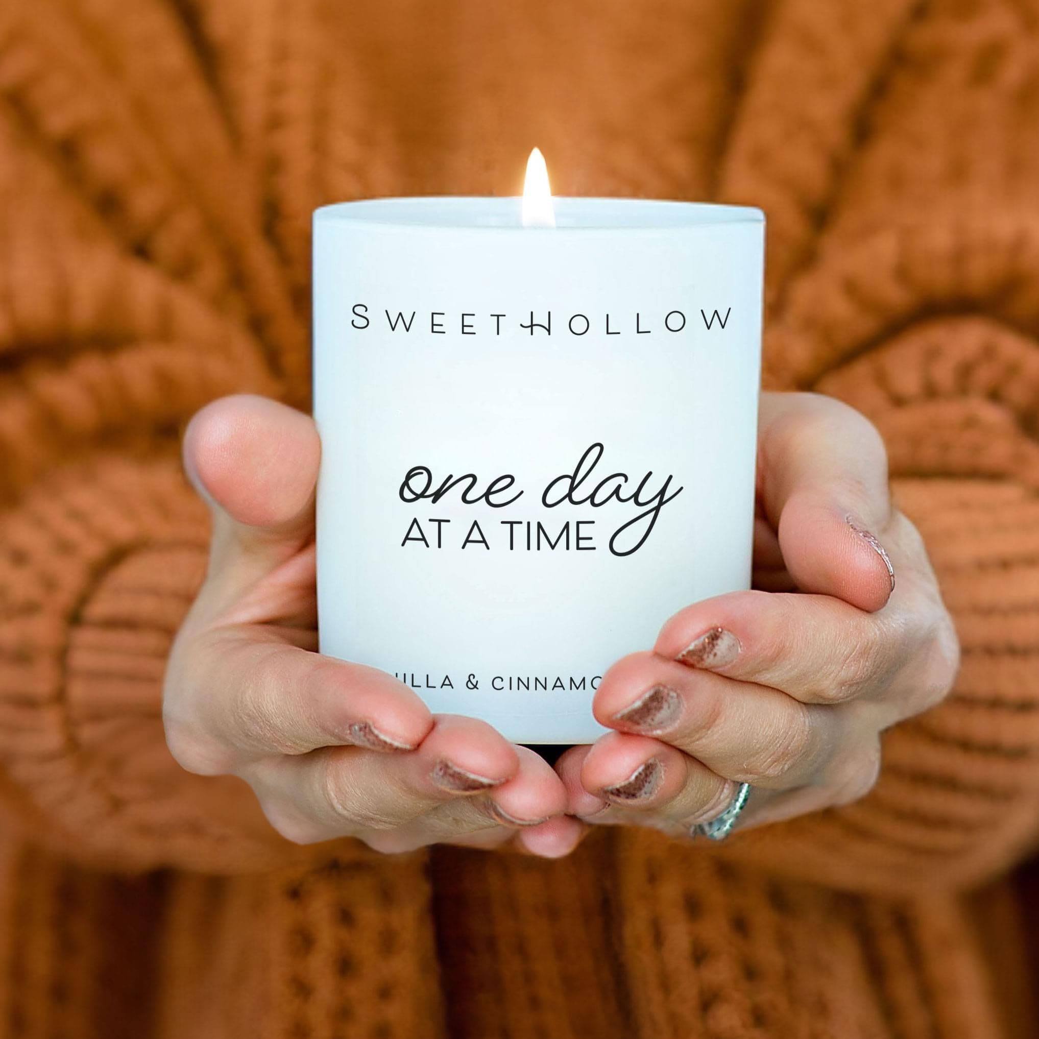 SweetHollow One Day at a Time Candle Gift, Inspirational Mantra, Spirituality, Recovery, Sobriety, Highly Scented & Long Lasting Coconut Wax, Vanilla & Cinnamon Fragrance, Large