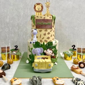 Safari Animal Cake Toppers Jungle Wild Cake Decorations with Lion Giraffe Elephant Zebra for Wild Animals Themed Birthday Cake Decorations