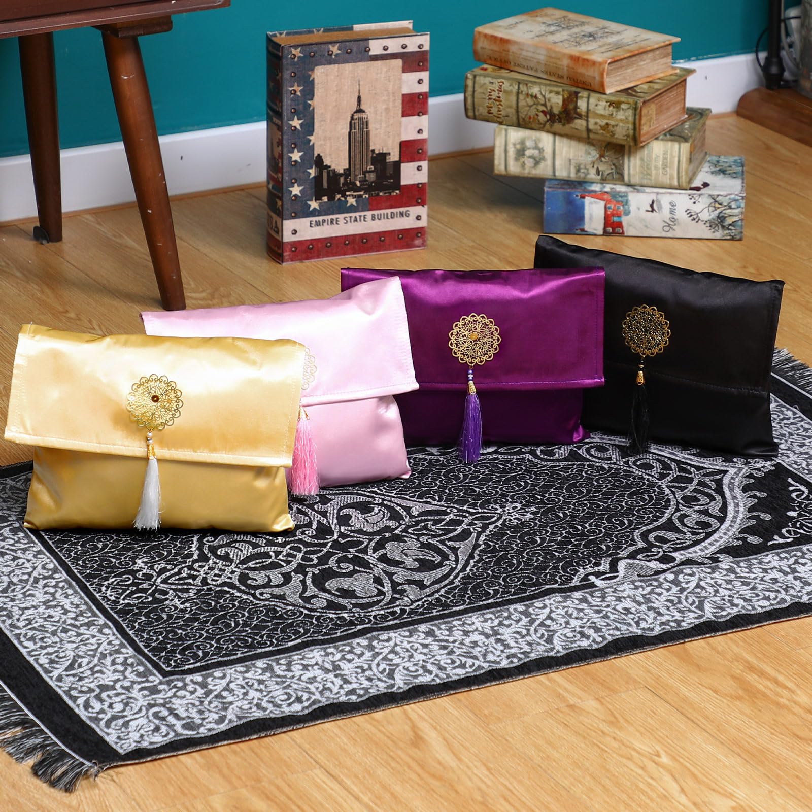 Mindsoft 4 Pack Muslim Prayer Rug, Portable Prayer Mat with Prayer Mat Travel Bag and Prayer Beads Travel Prayer Mat Ramadan Gift, Islamic Gifts for Men, Women and Kids (Classic Color)