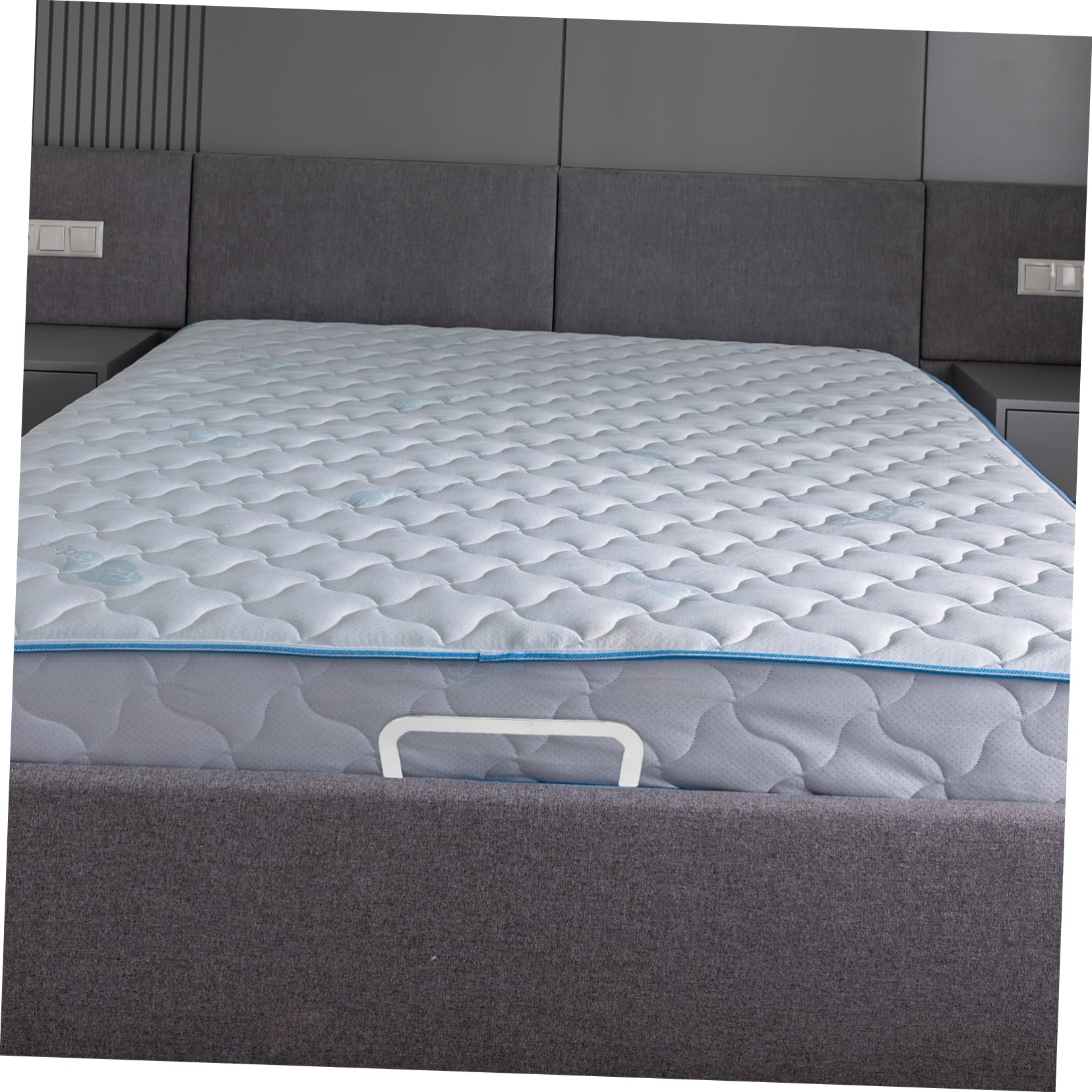 BESPORTBLE Anti-Slip Mattress Frame Iron Mattress Fasteners Keep Mattress Stopper Mattress Retainer Grippers Adjustable Bed Stopper Bed Frame Mattress Holder Bed Mattress Non-Slip Soft Bed