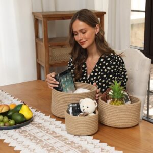 Cottonphant Set of 3 Stylish Round Woven Baskets with Lids - Elegant Storage Solution for Home Decor and Organization - Compact Shelf Baskets (Jute, 10"x6"-8"x5"-6"x4")