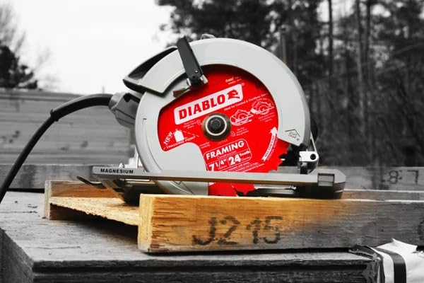 Diablo D0724A 7 1/4" Circular Saw Blade, 24 Tooth Framing Saw Blade 10 Pack, Tape Measure Included