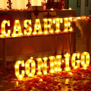 Aurelema CASARTE CONMIGO Light Up Letter, 8.3'' Marry Me Decor Light Up Letters in Spanish LED Letter Lights with Rose Petals Battery Powered Marry Me Sign Lights Proposal Decor, 14 Letter, Warm White